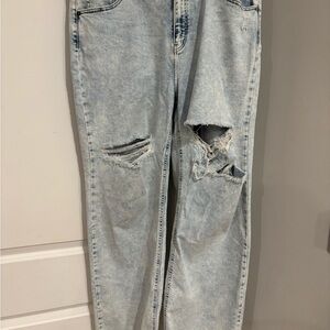 Stylish Ripped Light Blue Jeans